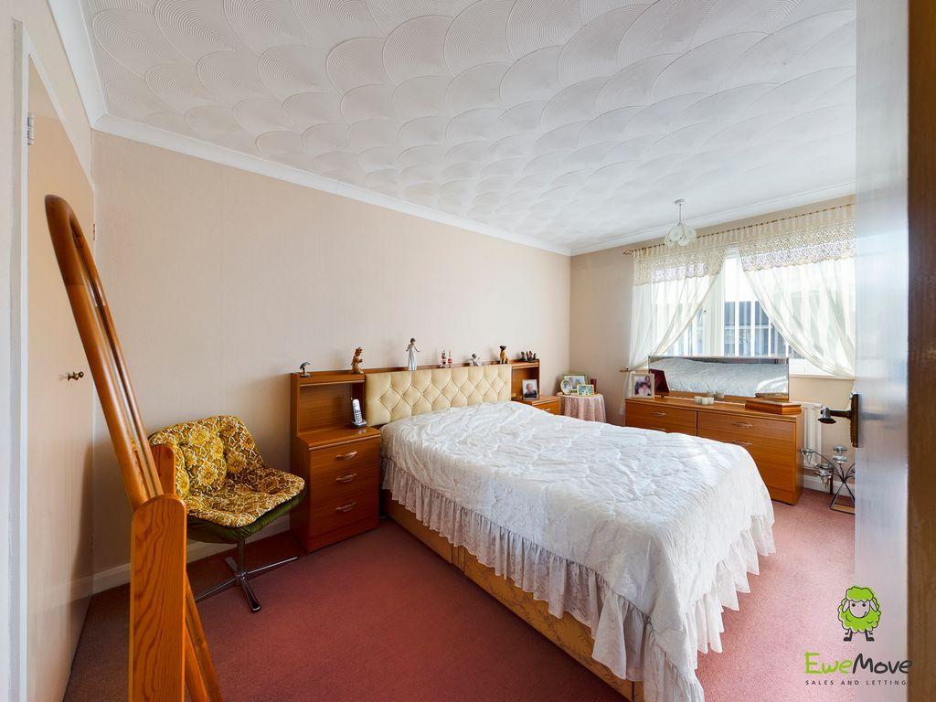 Bedroom 2 (Double)