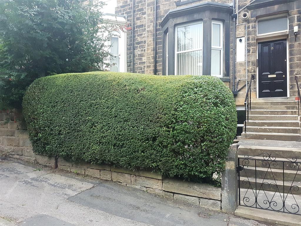 Tivoli Place, Ilkley, West Yorkshire... 1 bed apartment £500 pcm (£