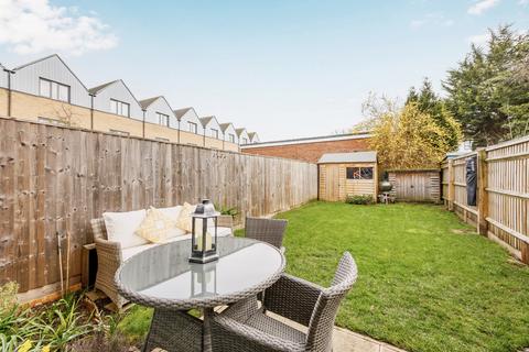 5 Potters Road, Southall, UB2 4AS