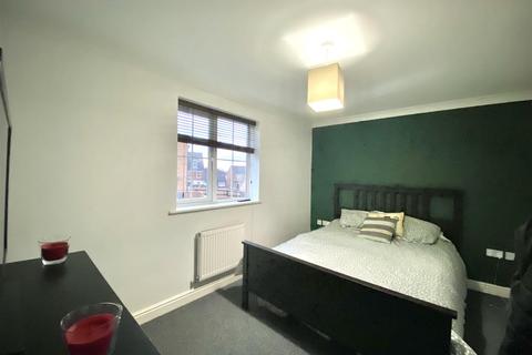 16 Bolsover Road, Grantham, NG31 7FS