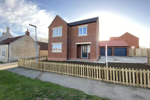 29 Grantham Road, Ropsley, Grantham, NG33 4BX