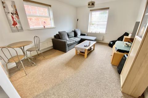 47 Hathersage Close, Grantham, NG31 7GP
