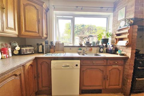 8 Lime Grove, Caythorpe, Grantham, NG32 3DH