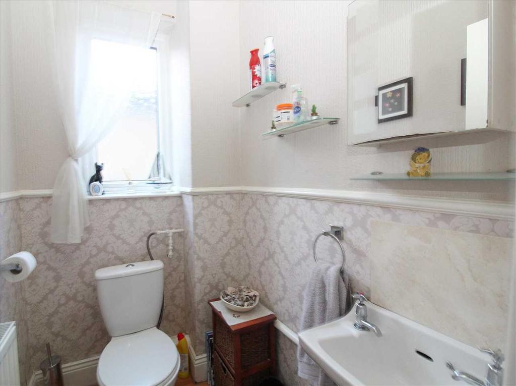 Blagdon Crescent, Nelson Village, Cramlington 4 bed semidetached house