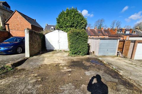 41 Bath Road, Stroud, GL5 3JR