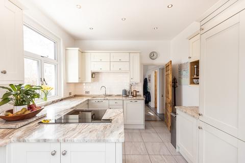 5 bedroom semi-detached house for sale, Highwalls Avenue, Dinas Powys, The Vale Of Glamorgan. CF64