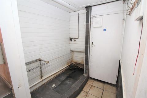 10a Broadway, Jaywick, Clacton-on-sea, CO15 2EG
