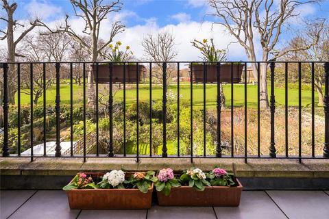 57 Ravenscourt Road, London, W6 0UJ