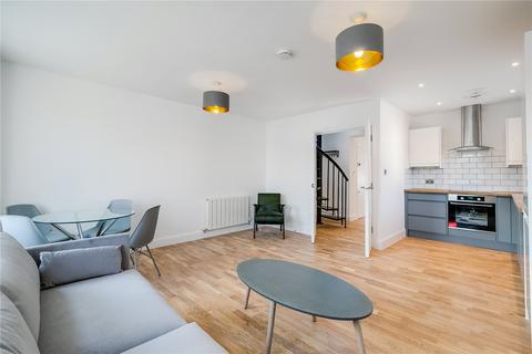 2 bedroom flat to rent, Goulton Road, Hackney, London