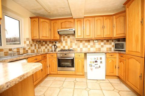 46 Minions Close, Atherstone, CV9 2BD