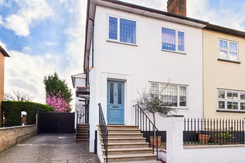 4 bedroom semi-detached house for sale, London Street, Chertsey, Surrey, KT16