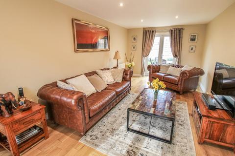 15 Sterling Chase, Knaresborough, HG5 0WF