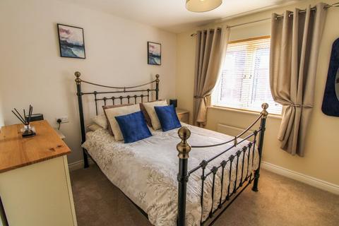 15 Sterling Chase, Knaresborough, HG5 0WF