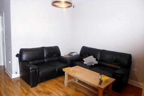 1 bedroom in a house share to rent - Malvern Road, Kensington, Liverpool