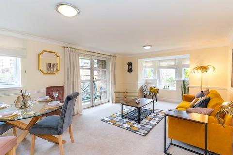 2 bedroom apartment to rent, North Werber Park, Edinburgh