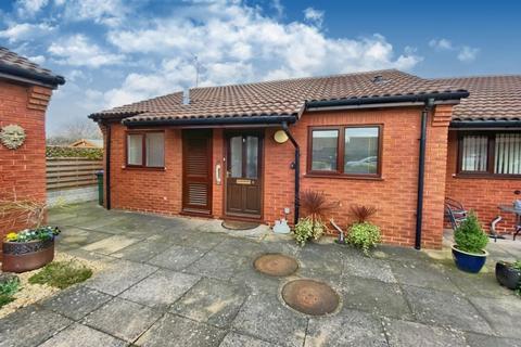 1 bedroom semi-detached bungalow for sale - Brownshill Court, Coundon, Coventry