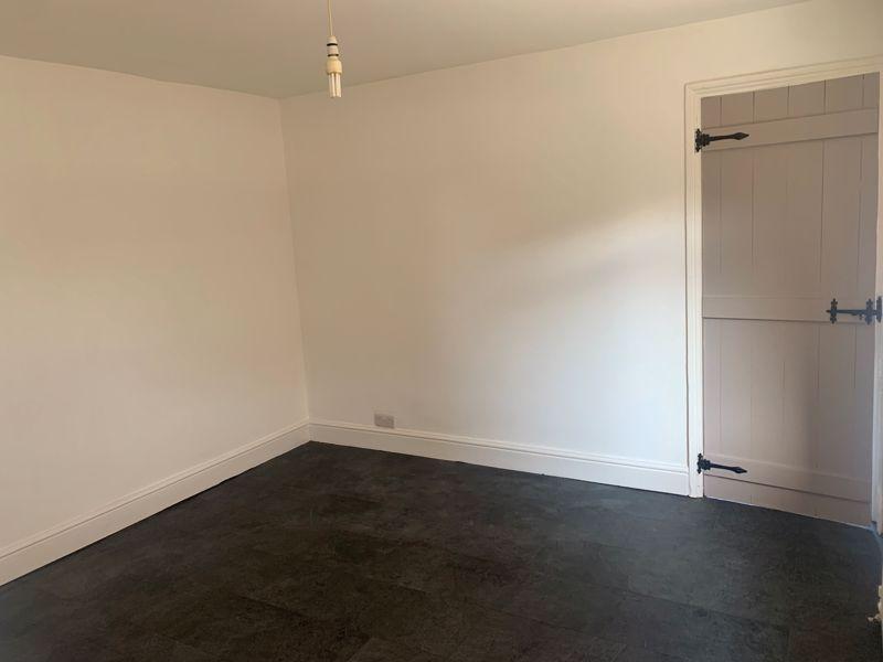 St Johns Road, Hedge End, Southampton... 2 bed semidetached house £