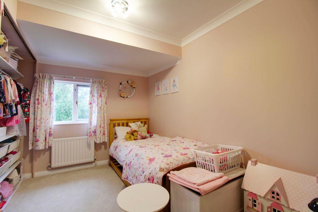 Bedroom 2 (Double)