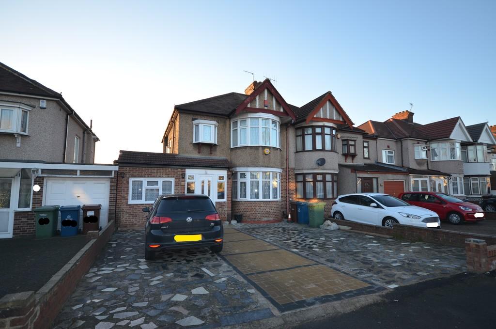 Kenton Lane, Harrow 4 bed semidetached house for sale £750,000