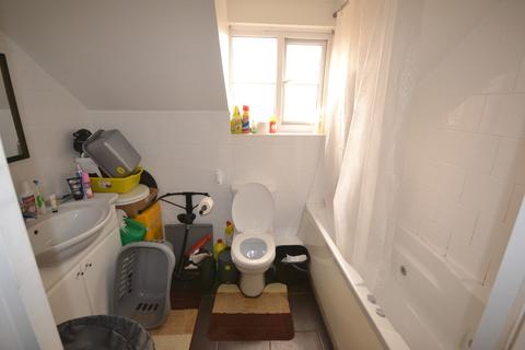 39 Ridley Close, Barking, IG11 9PJ