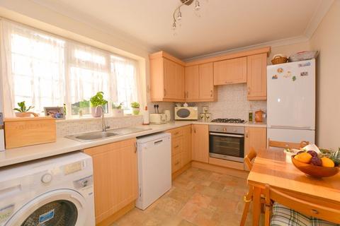 2 bedroom maisonette for sale, Wellington Road, Hatch End