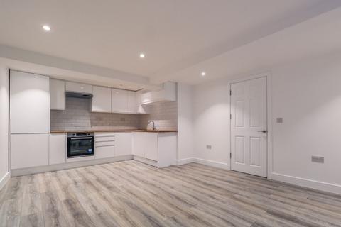 4 bedroom apartment to rent, Jubilee Street, Whitechapel, E1