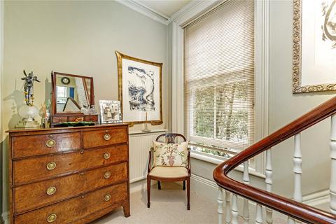undefined, Cambridge Park, Twickenham, TW1