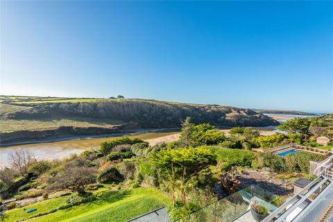 44 Pentire Crescent, Newquay, TR7 1PU