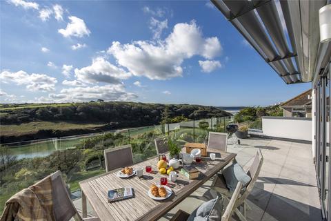 44 Pentire Crescent, Newquay, TR7 1PU
