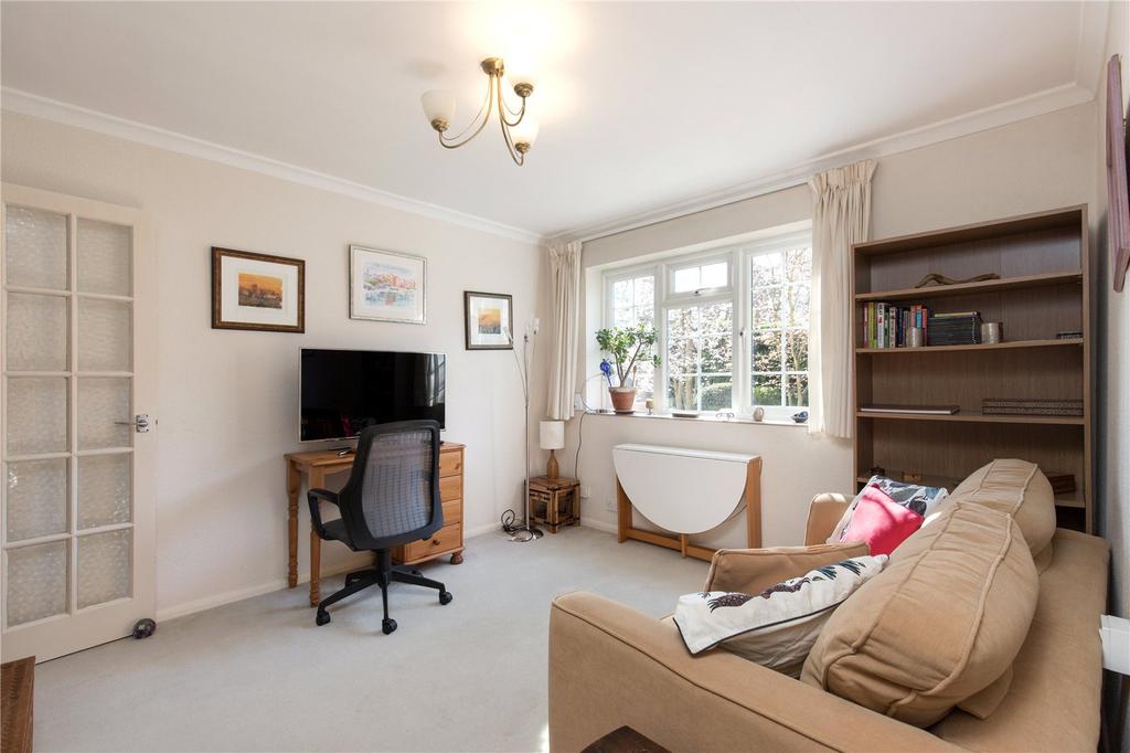 Florence Court, Sunnyside, Wimbledon... 1 bed apartment £375,000