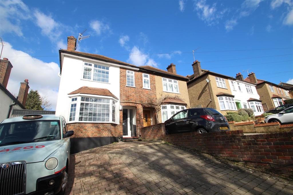 Crabtree Lane, Hemel Hempstead House share £650 pcm (£150 pw)