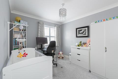 21 Providence Place, Epsom, KT17 4BB