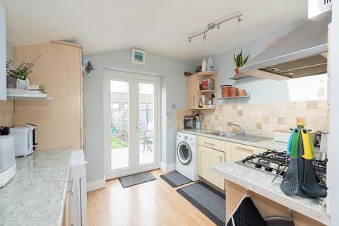 21 Providence Place, Epsom, KT17 4BB