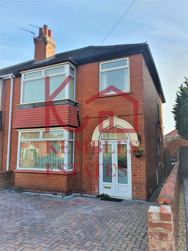 Harrowden Road, Doncaster 3 bed semidetached house £795 pcm (£183 pw)