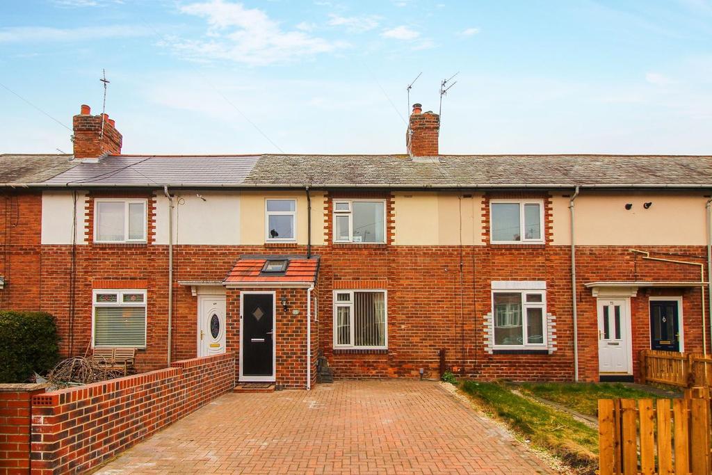 Links Road, Cullercoats 3 bed terraced house £269,950