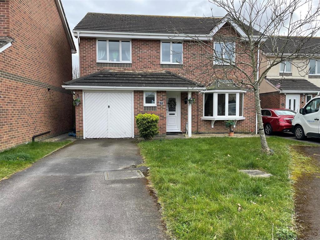 The Mariners, Llanelli 4 bed detached house £279,000