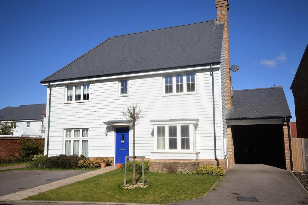 Goldfinch Drive, Finberry, Ashford 4 bed detached house £2,000 pcm (£462 pw)