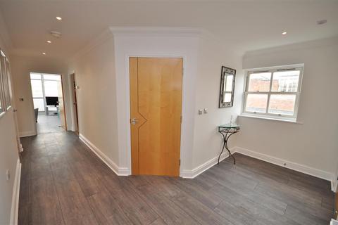 2 bedroom penthouse for sale - Windsor Street, Leamington Spa