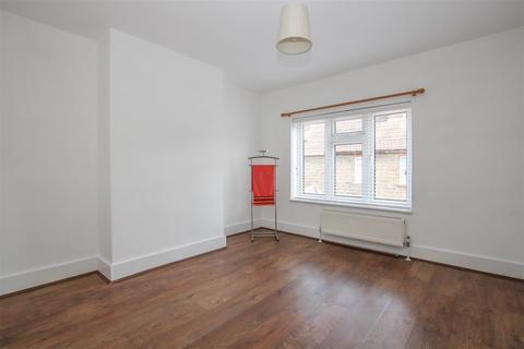 3 Sussex Road, Warley, Brentwood, CM14 5JQ
