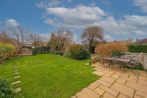 10 Brumfield Road, Epsom, KT19 9PA