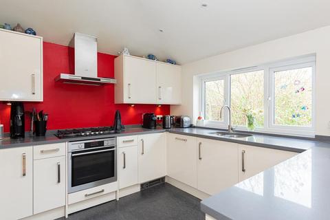 10 Brumfield Road, Epsom, KT19 9PA