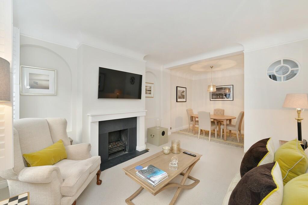 Smith Street, Chelsea, SW3 1 bed flat £3,575 pcm (£825 pw)
