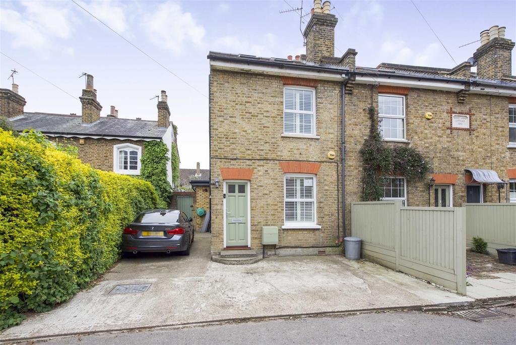 Rutland Road, Twickenham 3 bed semidetached house £875,000
