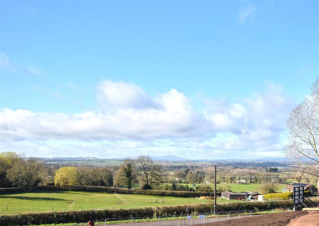 15 Ridgewell Hill, Wootton, Bridgnorth 5 bed detached house £945,000