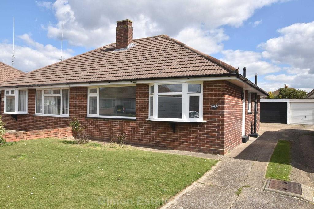 Goodwood Road, Elson 2 bed semidetached bungalow £275,000