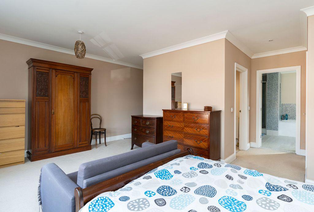 Bedroom 1 (Double with Ensuite)