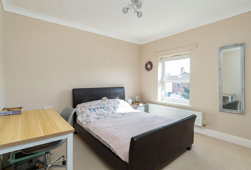 Bedroom 4 (Double)