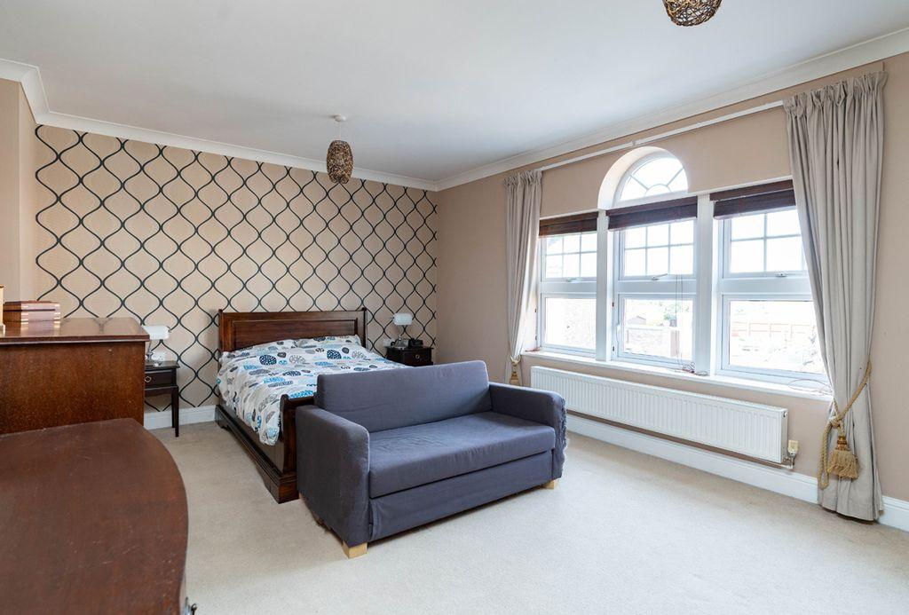 Bedroom 1 (Double with Ensuite)