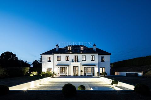 6 bedroom detached house for sale, Le Vier Mont, Grouville, Jersey. JE3 9DS