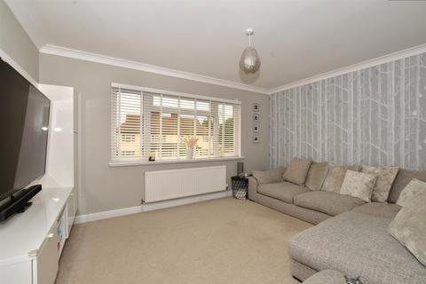30 Macaulay Road, Caterham, CR3 5HQ